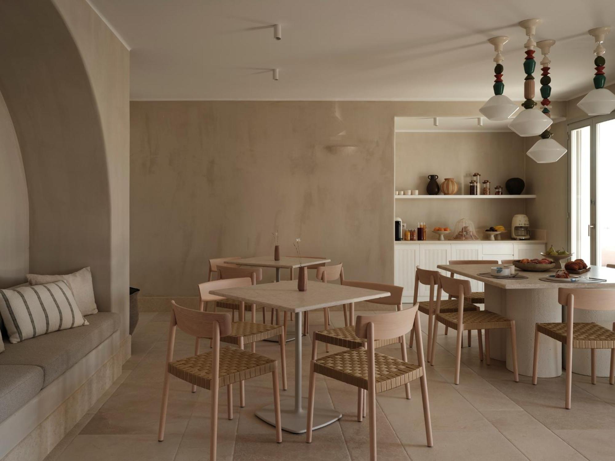 Akria Seaside Suites Науса Екстер'єр фото