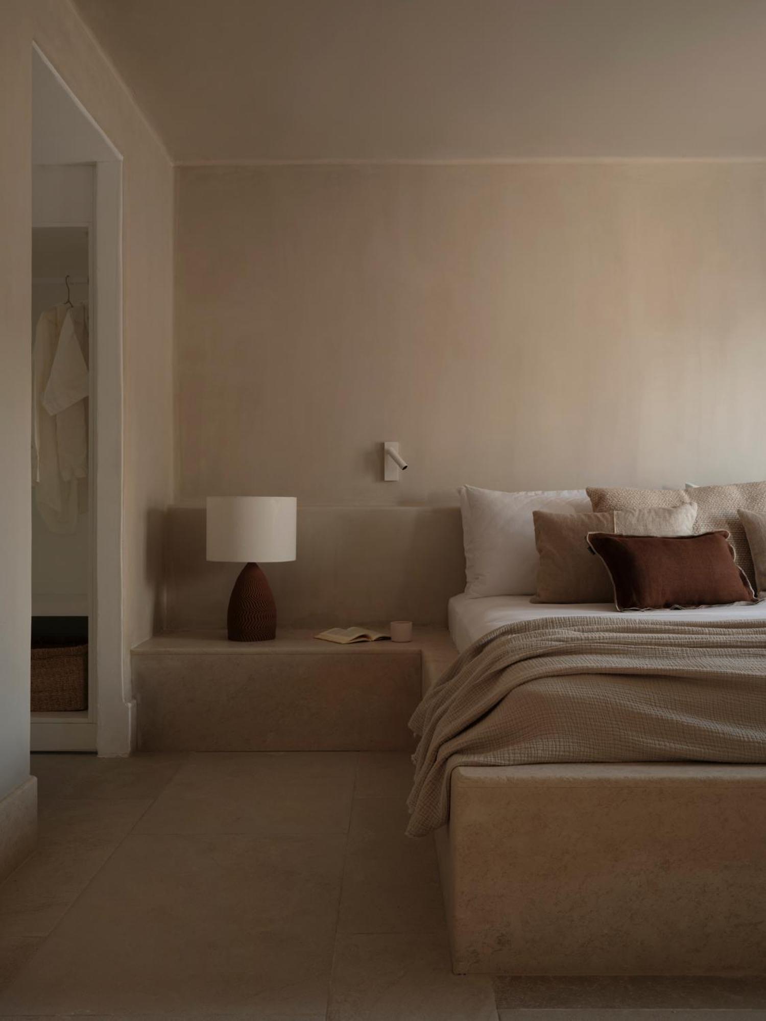 Akria Seaside Suites Науса Екстер'єр фото