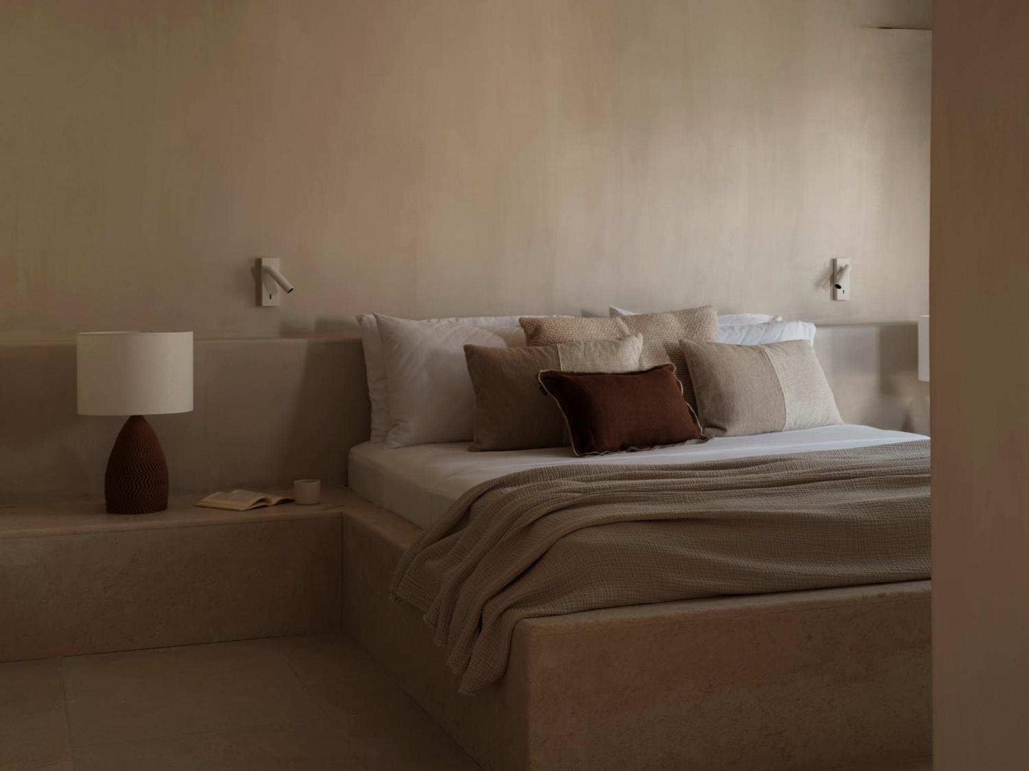 Akria Seaside Suites Науса Екстер'єр фото